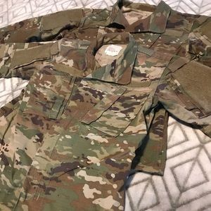 Bundle of 2: Women’s 30 X-short OCP top